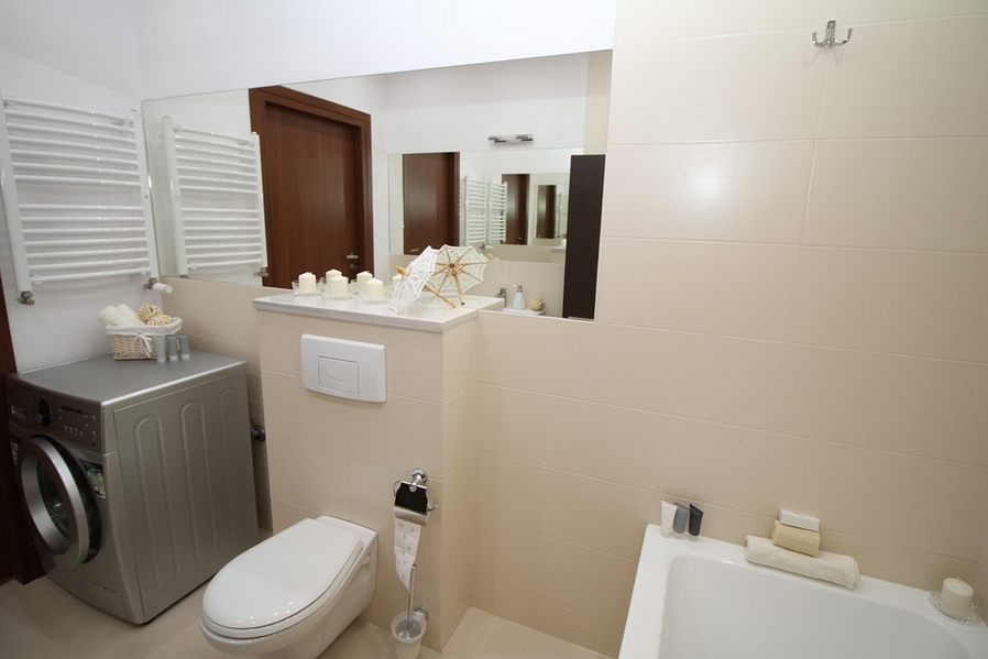Fototapeta WC – proste i praktyczne metamorfozy na ścianach toalety